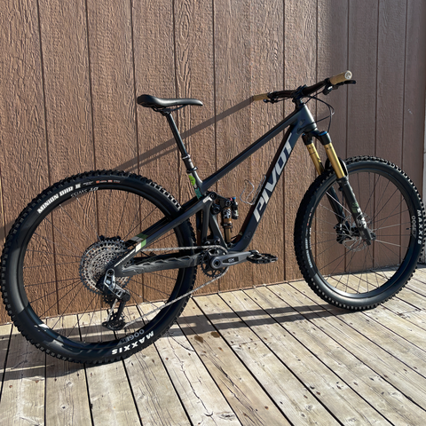 Demo Bike Pivot Switchblade Ride GX AXS Factory Upgrade - Stealth Mojave