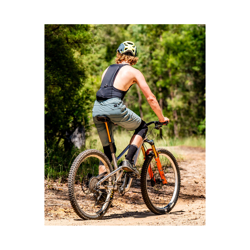 Bib Kit DHaRCO Mens Enduro + Back Protection - Genetik Sport