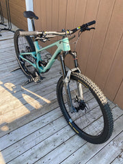 Demo Bike Forbidden Druid V2 Custom - Mint Green - Genetik Sport