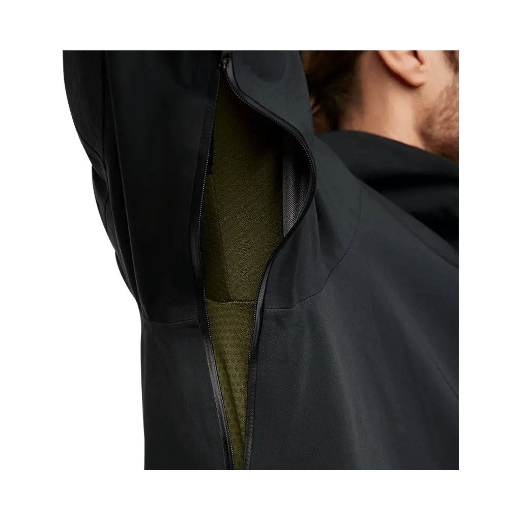 Fox Defend 3L Water Jacket - Black - Genetik Sport