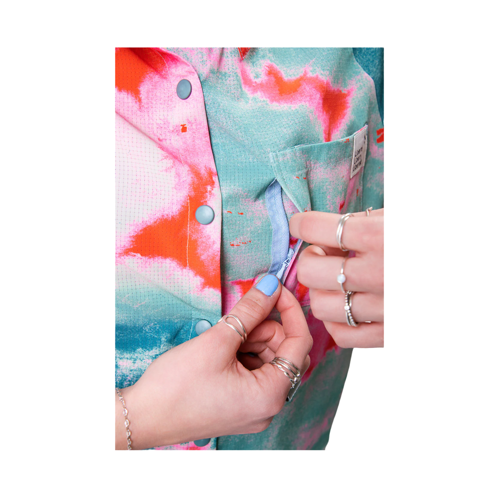 Tech Shirt Libe Womens Thanan SS - Cyan Flowers - Genetik Sport