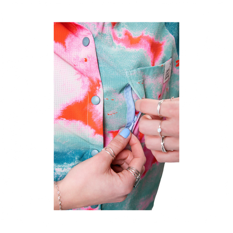Tech Shirt Libe Womens Thanan SS - Cyan Flowers - Genetik Sport