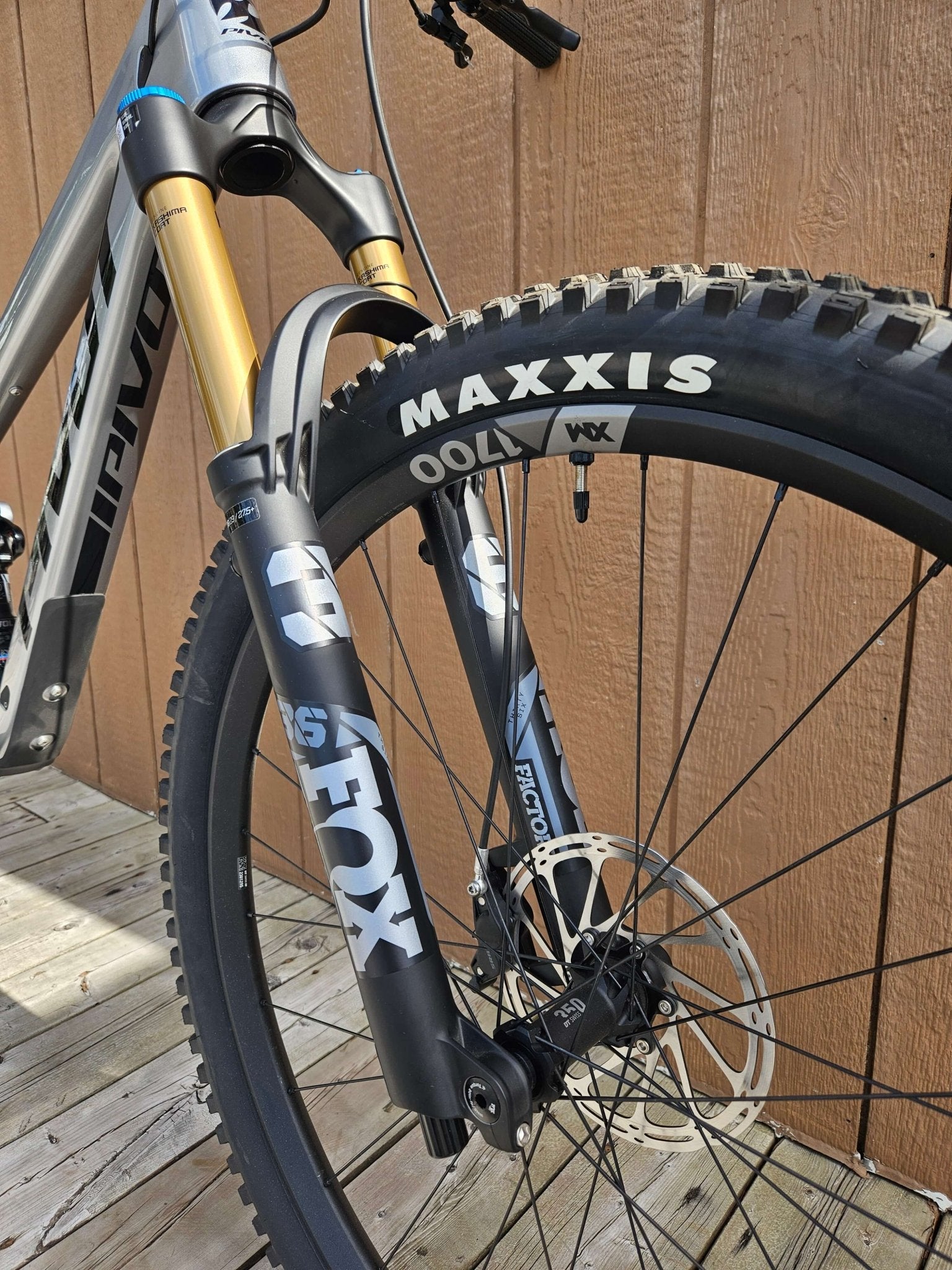 Bike Pivot Trail 429 Enduro Pro XO AXS Eagle Transmission - Silver - Genetik Sport