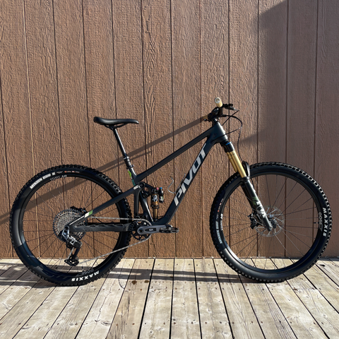 Demo Bike Pivot Switchblade Ride GX AXS Factory Upgrade - Stealth Mojave