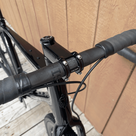 Demo Gravel/All Road Bike Salsa Warbird Carbon - Gloss Black - Genetik Sport