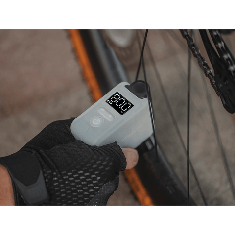 Topeak E - Booster Digital Pump - Genetik Sport